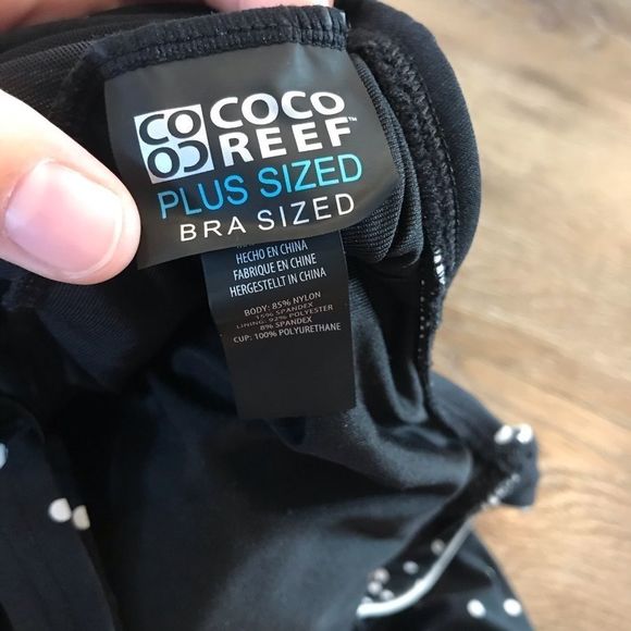 Coco Reef Bathing Suit 🩱 - Picture 4 of 7